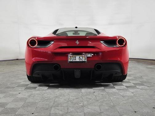 2017 Ferrari 488 GTB Base