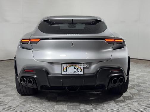 2023 Ferrari Purosangue Base