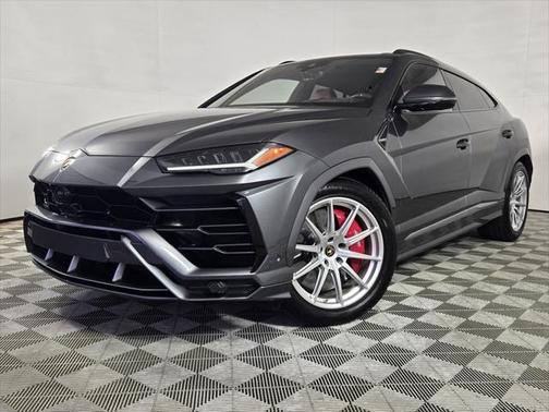 2019 Lamborghini Urus Base