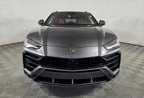 2019 Lamborghini Urus Base