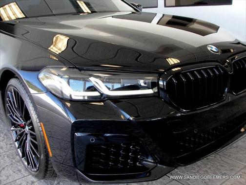 2022 BMW 540 540i M SPORT+HUD+HK+PREMIUM PACKAGE+SHADOWLINE PKG