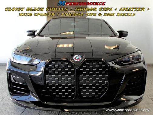 Black Sapphire Metallic 2023 BMW M440 i