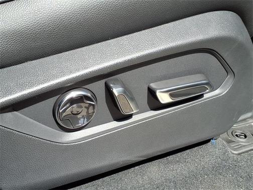 2025 Acura MDX