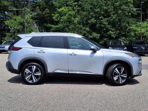 2021 Nissan Rogue SL