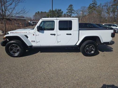 Bright White Clearcoat 2022 Jeep Gladiator Rubicon