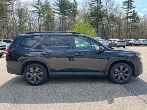 Black 2023 Honda Pilot Sport