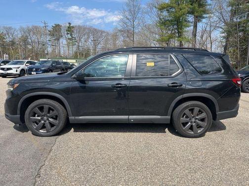 Black 2023 Honda Pilot Sport