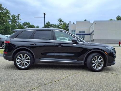 2021 Lincoln Corsair Standard