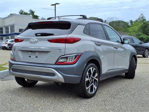 2022 Hyundai KONA Limited