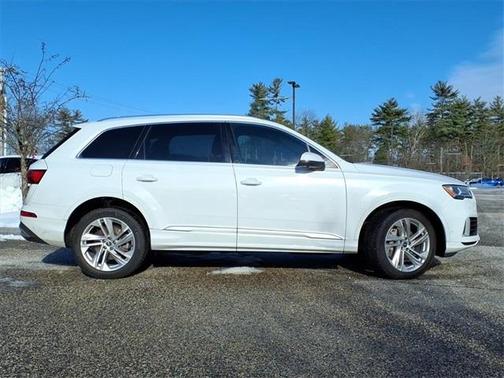 2021 Audi Q7 55 Premium Plus