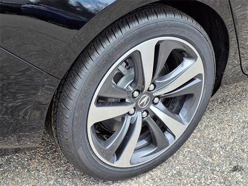 2025 Acura TLX Technology