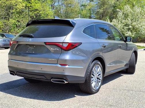 2022 Acura MDX Advance