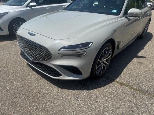 2024 Genesis G70 2.5T