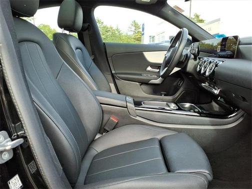 2025 Mercedes-Benz CLA 250 4MATIC