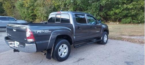 2015 Toyota Tacoma Base