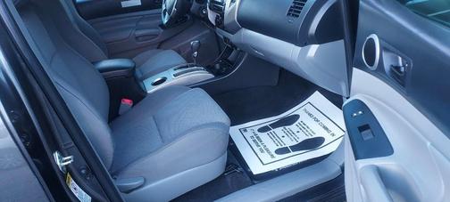 2015 Toyota Tacoma Base