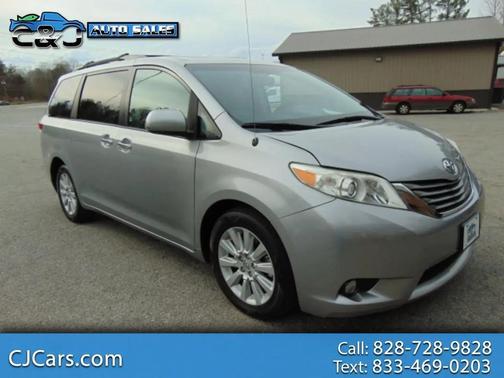 2013 Toyota Sienna XLE