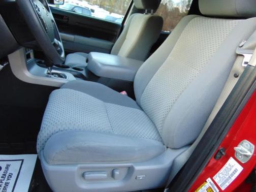 2012 Toyota Tundra Grade