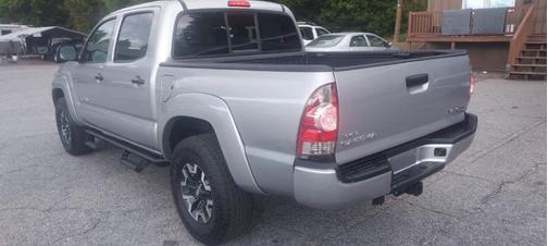 2014 Toyota Tacoma Base