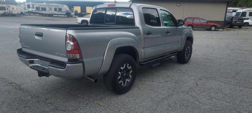 2014 Toyota Tacoma Base