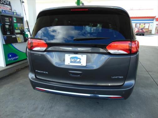 2018 Chrysler Pacifica Limited