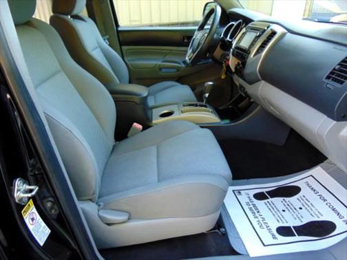 2014 Toyota Tacoma Base