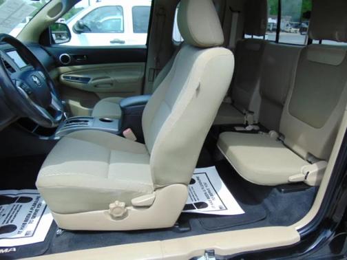 Black 2013 Toyota Tacoma Base