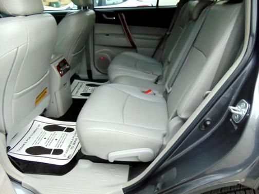 2011 Toyota Highlander Limited