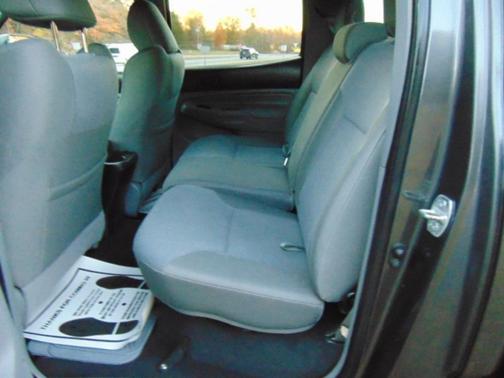 2013 Toyota Tacoma Base