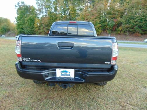 2013 Toyota Tacoma Base