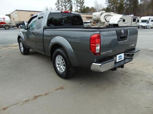 2017 Nissan Frontier SV