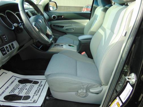 2014 Toyota Tacoma Base