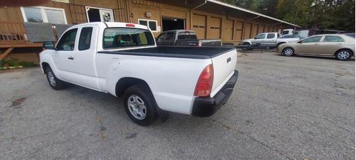 2015 Toyota Tacoma Base