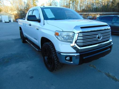 2016 Toyota Tundra SR5