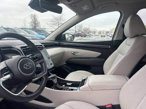 2023 Hyundai TUCSON SEL