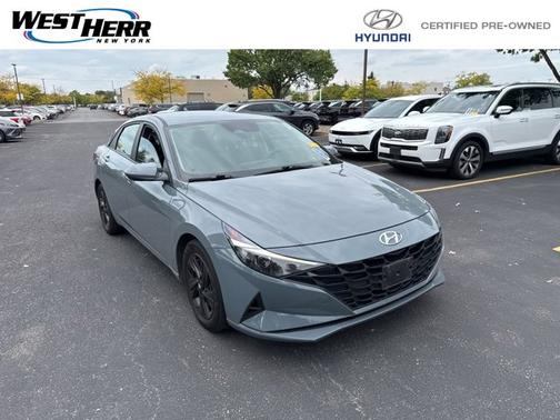 2022 Hyundai ELANTRA SEL
