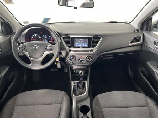 2021 Hyundai Accent SE