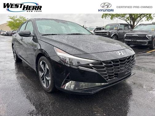 Black 2023 Hyundai ELANTRA Limited