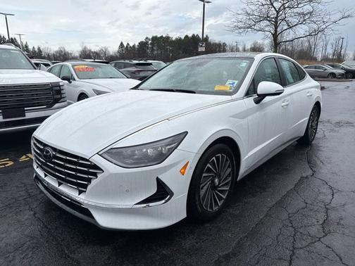 2023 Hyundai SONATA Hybrid Limited