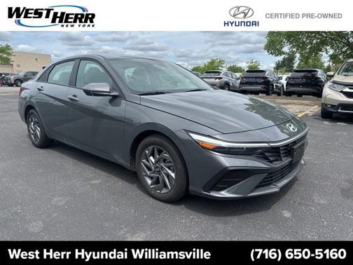 2024 Hyundai ELANTRA SEL