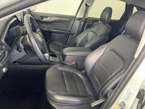 2021 Ford Escape Titanium
