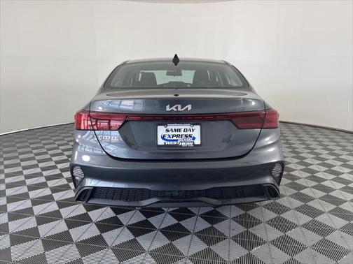 2022 Kia Forte LXS