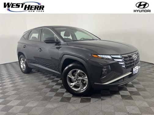 2023 Hyundai TUCSON SE