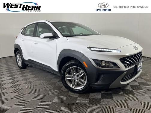 White 2023 Hyundai KONA SE