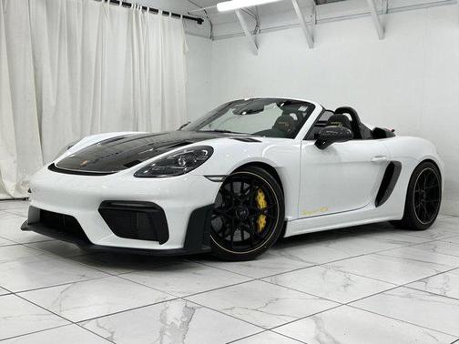 2024 Porsche 718 Spyder RS