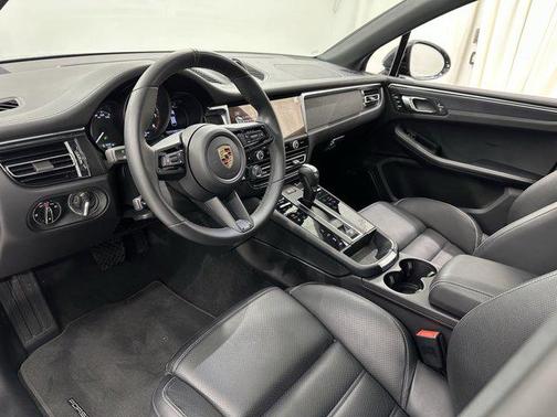 2024 Porsche Macan GTS