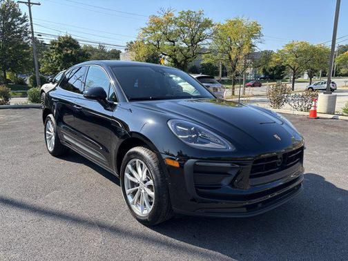 2023 Porsche Macan T