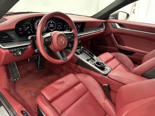 2023 Porsche 911 Turbo