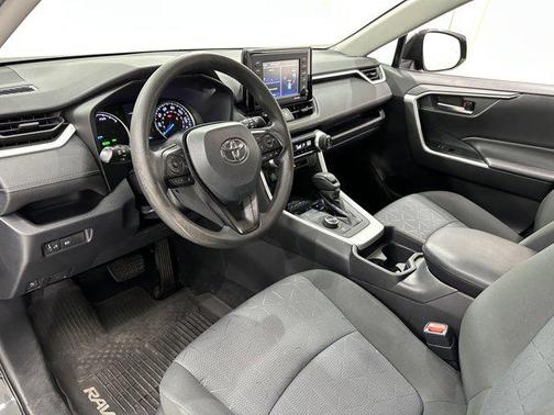 2020 Toyota RAV4 Hybrid XLE