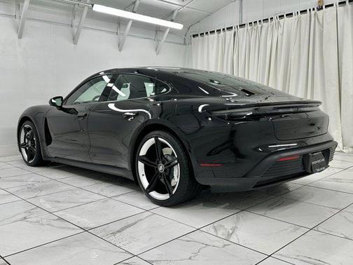 2021 Porsche Taycan RWD